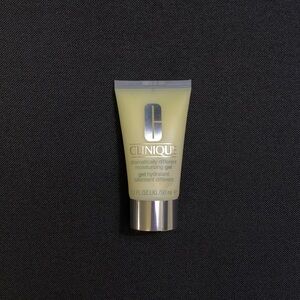 CLINIQUE Dramatically Different Moisturizing Gel For Face — 1.7 fl oz
